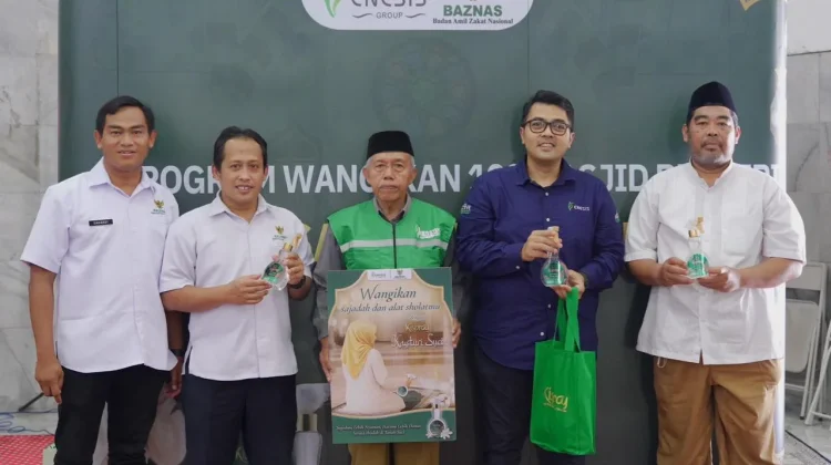 BAZNAS RI dan PT Enesis Group Salurkan Paket Pengharum untuk 150 Masjid