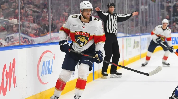 Lakukan Pelanggaran Berbahaya, NHL Skors AJ Greer