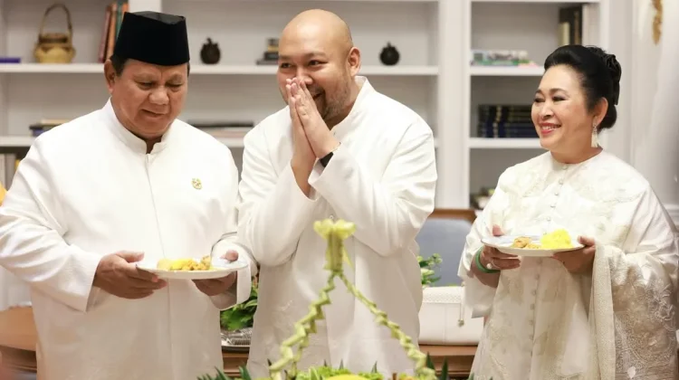 Momen Haru, Presiden Prabowo dan Titiek Soeharto Rayakan Ulang Tahun Didit