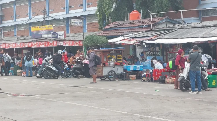 Belasan Ribu Pemudik Mudik Via Terminal Bekasi Selama Lebaran 2026