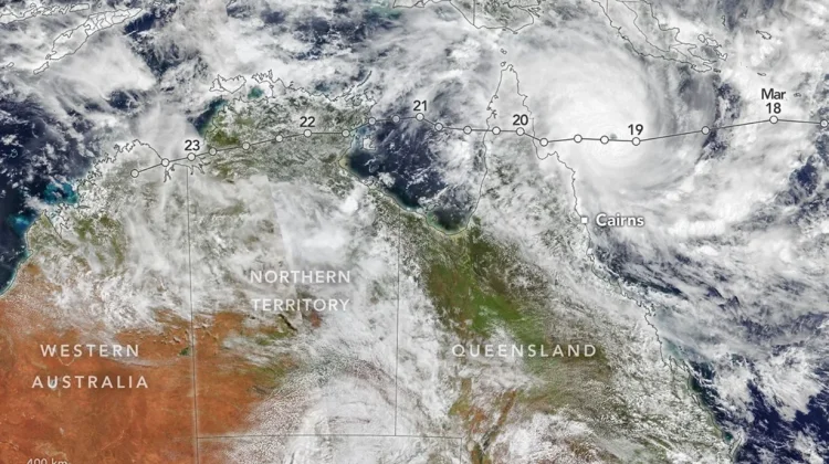 Siklon Tropis Narelle Hantam Tiga Wilayah Australia dalam Empat Hari