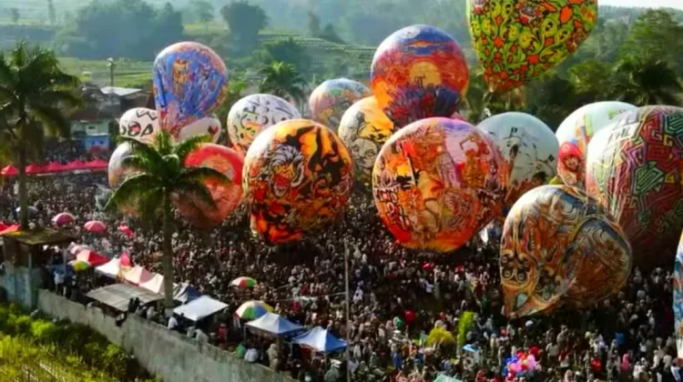 Libur Lebaran Makin Semarak, Wonosobo Gelar Festival Balon Udara di 23 Lokasi