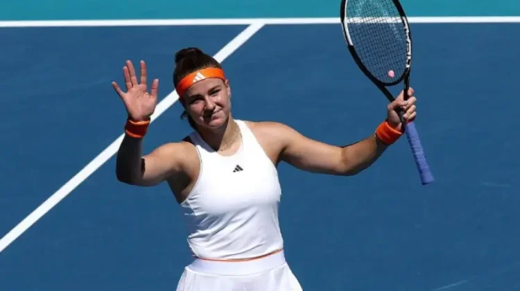 Taklukkan Mboko, Muchova Lolos ke Semifinal Miami Open 2026