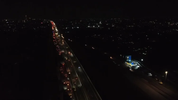 Arus Balik ke Jakarta Berangsur Lancar pada Rabu Dini Hari