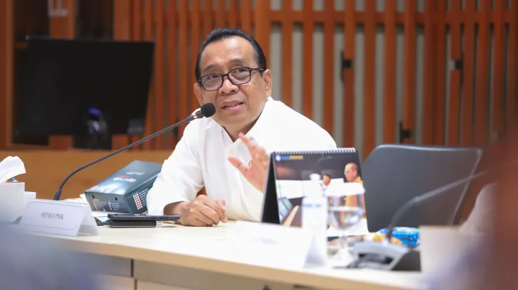 Pemerintah Batalkan PJJ, Pembelajaran Sekolah Tetap Tatap Muka