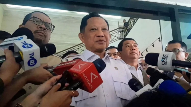 Penerapan WFH Satu Hari Seminggu, Mendagri Tunggu Pengumuman Menko Perekonomian