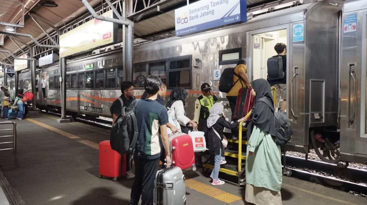 Dukung Arus Balik, KAI Beri Diskon Tiket Kelas Eksekutif