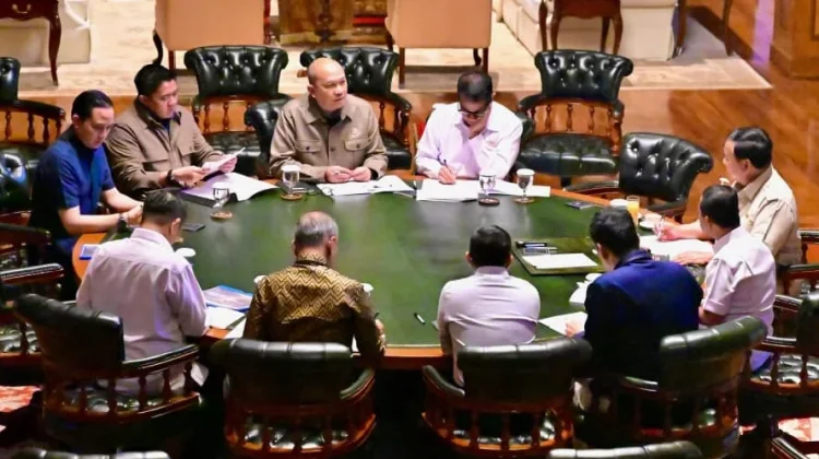 Seskab: Kepala BPI Danantara Laporkan Perkembangan Program WTE kepada Presiden