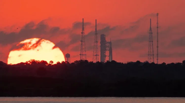Target Peluncuran 1 April, Kru Artemis II akan Terbang ke Florida pada 27 Maret 2026