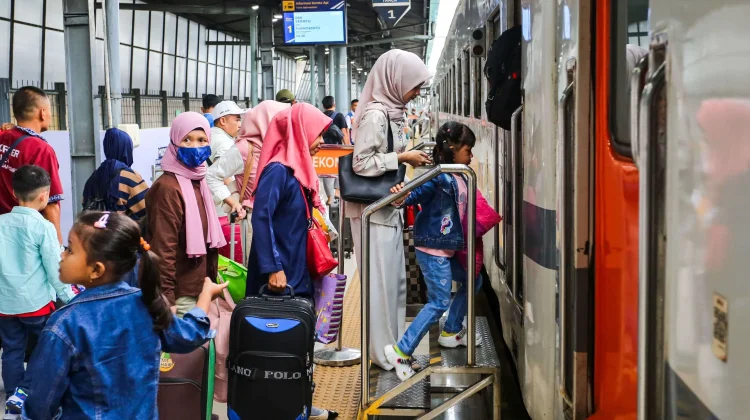Arus Balik Lebaran 2026, Penumpang Kereta Api Tembus 4,39 Juta Orang