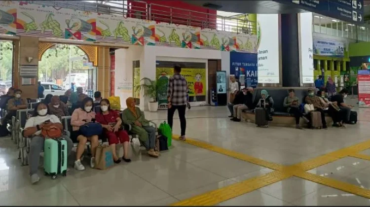 Stasiun Gambir Siaga Hadapi Arus Balik Mudik Lebaran hingga 30 Maret 2026