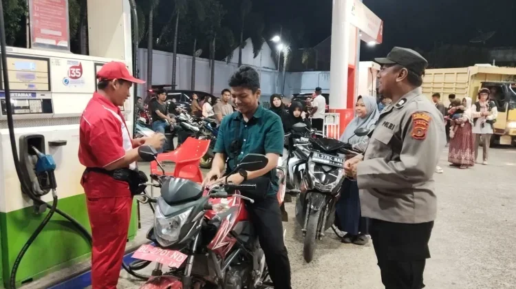 Menteri ESDM Minta Masyarakat Tak Lakukan Panic Buying BBM