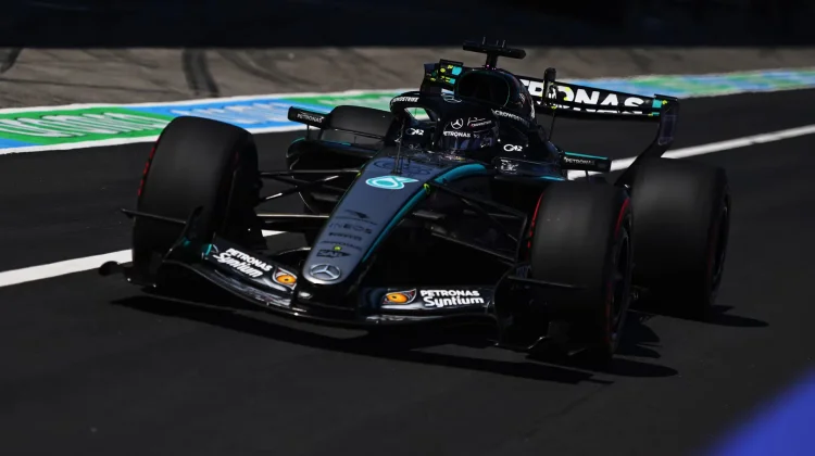 Russell Pimpin FP1 Jepang, Mercedes Lanjutkan Dominasi