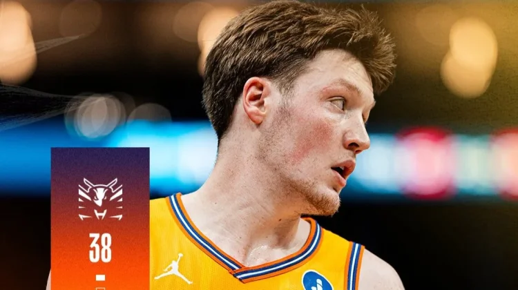 Hornets Tundukkan Knicks 114-103 di Kandang