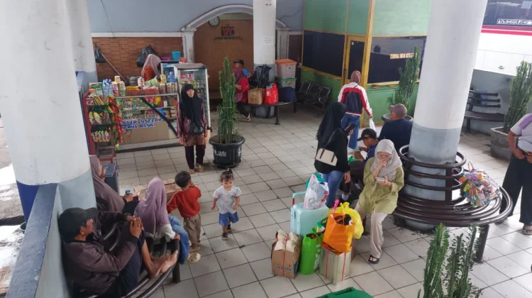 Cegah Wabah DBD, Terminal Bekasi Berlakukan Pemeriksaan Kesehatan untuk Pemudik
