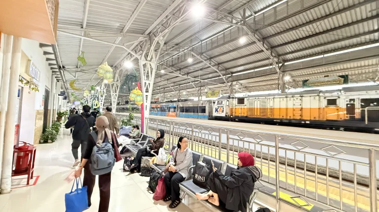 Penjualan Tiket KA Lebaran Capai 102,3 Persen pada Arus Balik