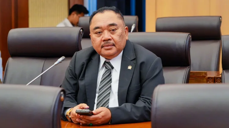 Legislator Minta Wacana WFH Hemat BBM Dikaji Ulang