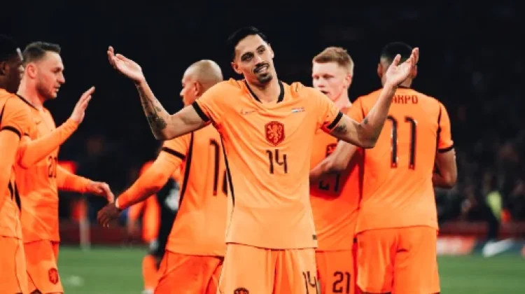 Belanda Kalahkan Norwegia 2-1 di Amsterdam pada Laga Persahabatan