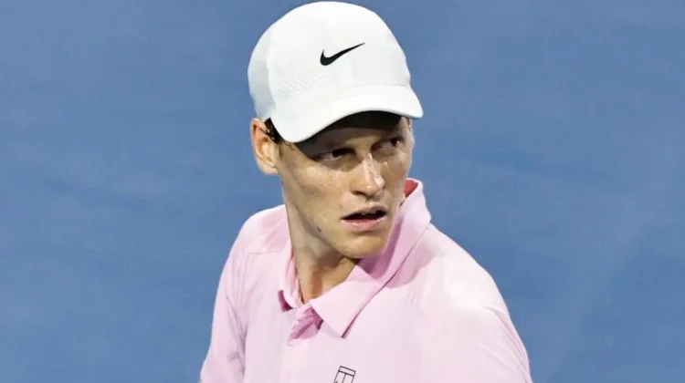 Tumbangkan Zverev, Sinner Bidik Gelar Miami Open 2026