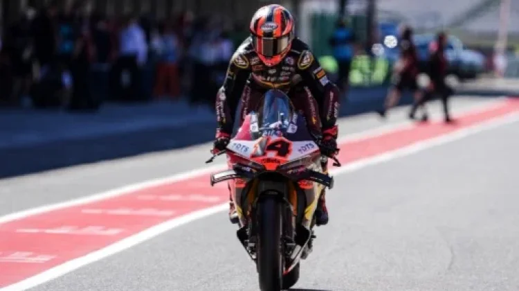 Sam Lowes tercepat di sesi latihan beas WSBK Portimao