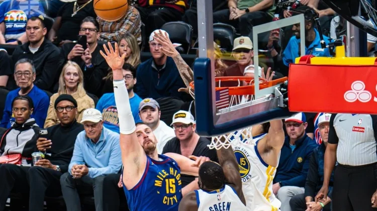 Jokic Bersinar, Nuggets Bekuk Warriors 116-93