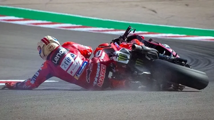 Mengenal Istilah Kecelakaan Lowside dan Highside di Balapan MotoGP