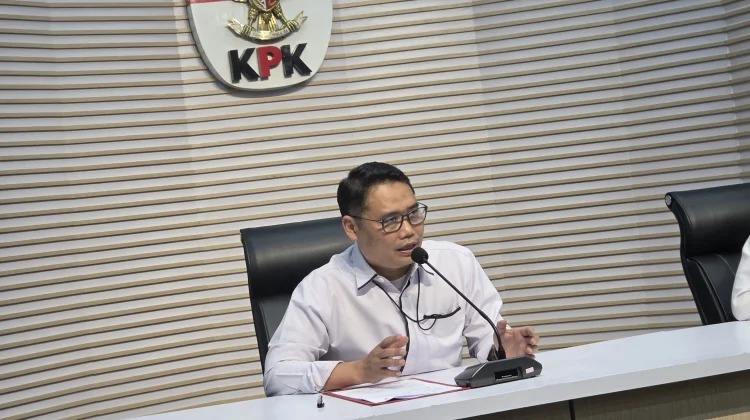 KPK Tetapkan 2 Tersangka Baru Kasus Korupsi Kuota Haji