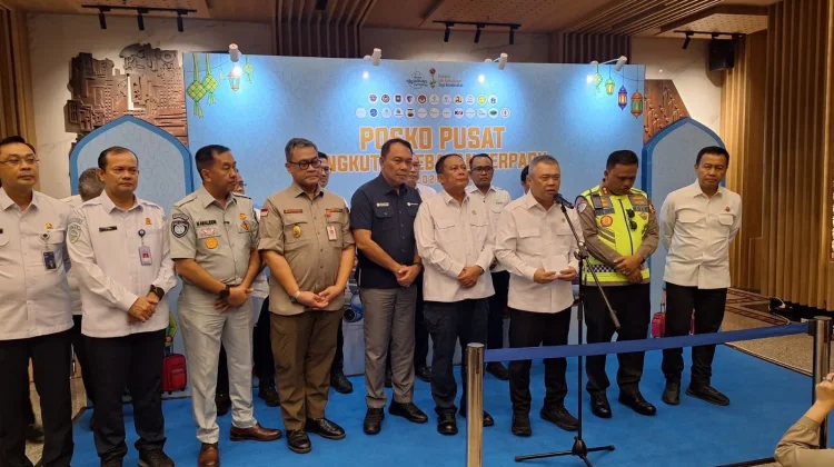 Pemerintah Kaji Tarif Batas Atas Tiket Pesawat  jika Avtur Naik