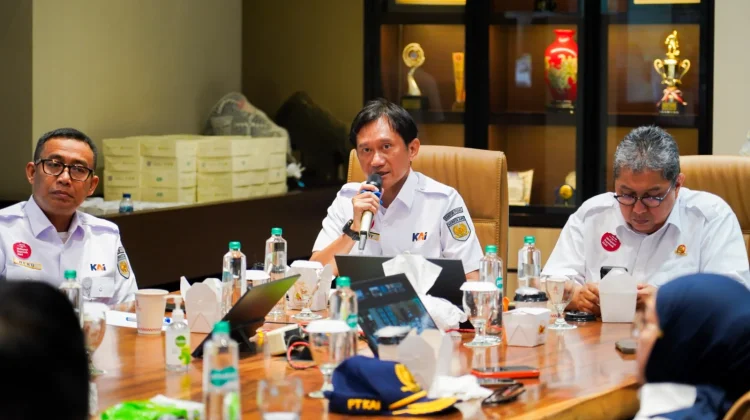 KAI Catat 4,9 Juta Penumpang selama Angkutan Lebaran Tahun 2026