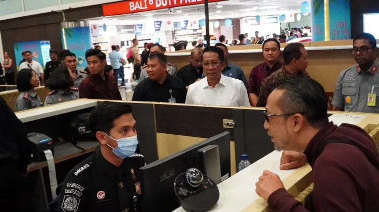 Imigrasi Bali Buka Layanan Aduan Pelanggaran WNA