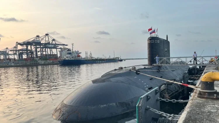 Kunjungan Kapal Perang Rusia Perkuat Kerja Sama Maritim RI–Rusia
