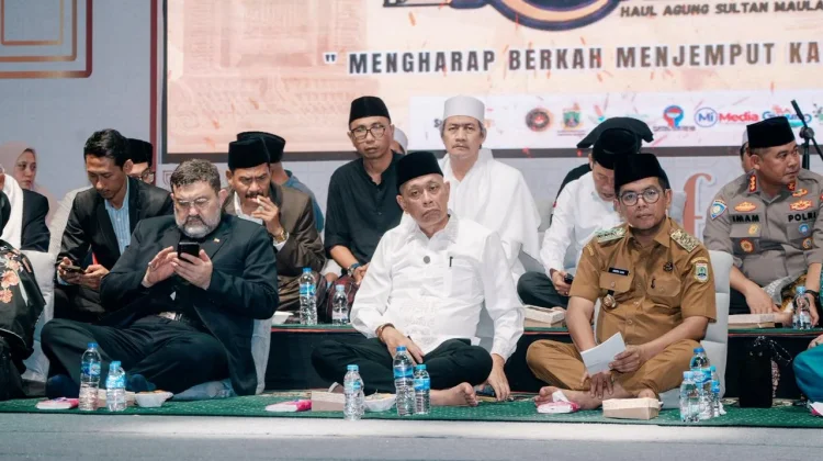 Hadiri Haul Sultan Banten, Wamensos Sejarah Pijakan Pembangunan Bangsa