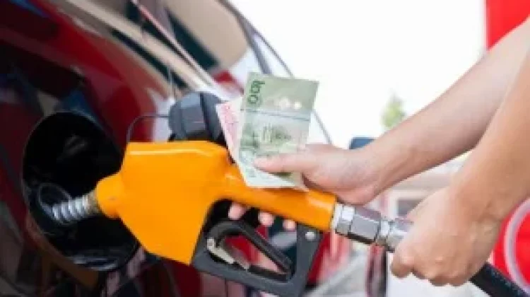 Gerakan Hemat Energi, Masyarakat Diimbau Bijak Isi BBM