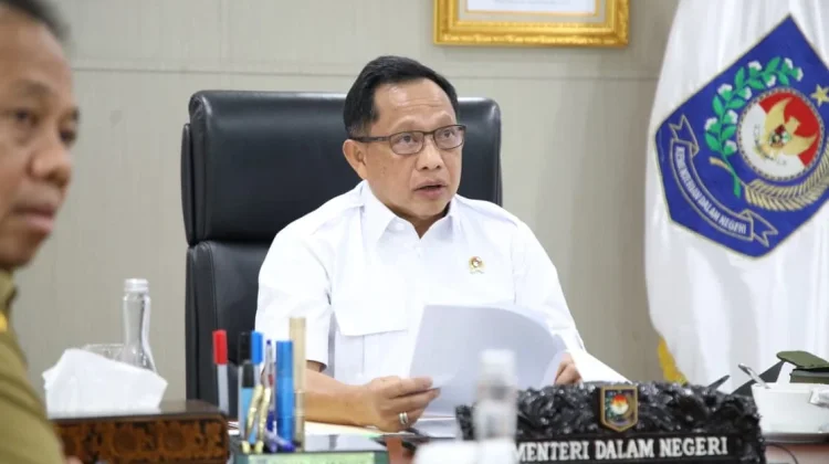 Mendagri Terbitkan Edaran Atur Budaya Kerja WFH ASN