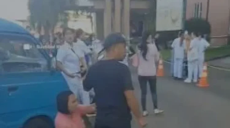 Pasien RS Advent Manado Berhamburan saat Gempa, Sebagian Masih Terpasang Infus