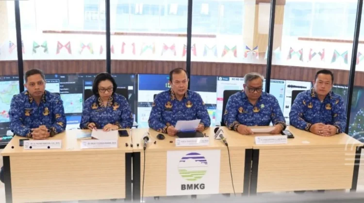 Tim SAR Mulai Bergerak ke Wilayah Gempa Magnutudo 7,6