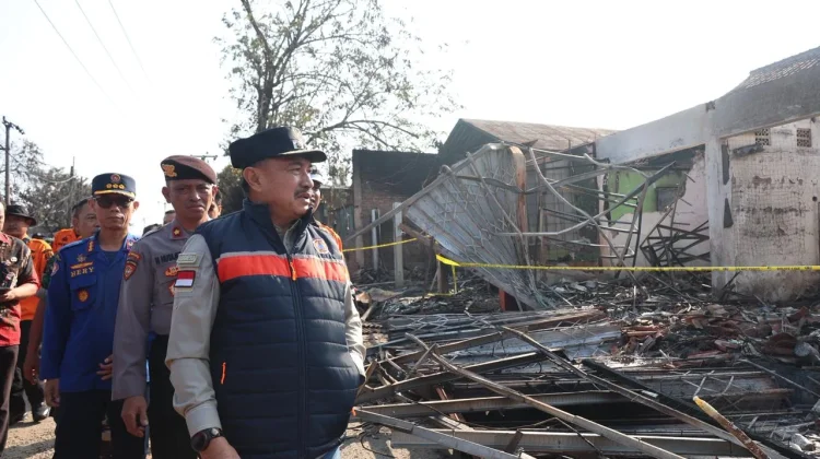 Kebakaran SPBE di Cimuning Bekasi, Belasan Rumah Warga Ikut Terdampak