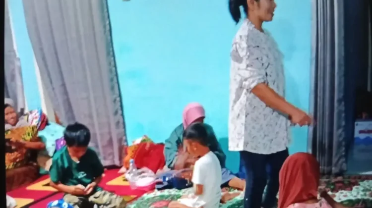 Ratusan Warga Korban Banjir Sungai Batang Agam Sudah Kembali ke Rumah