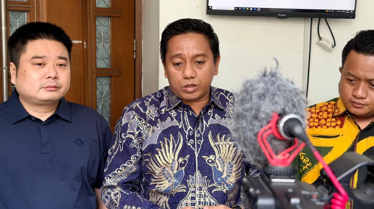 Khawatirkan PHK Massal, Ratusan Pekerja Minta Perlindungan