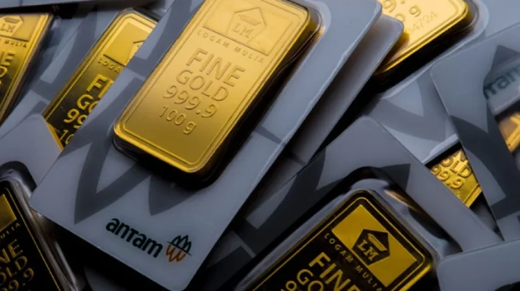 Harga Emas Antam Turun Tajam Hari Ini, Cek Rinciannya