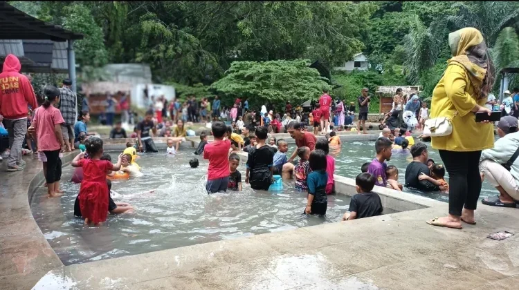146 Ribu Wisatawan Kunjungi Destinasi Wisata Bandung selama Lebaran