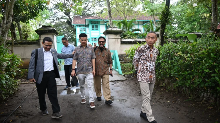 Menemukan 'Hidden Gem', Studio Alam Gamplong yang Memikat DPR