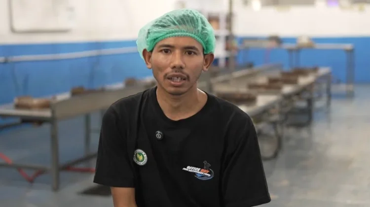 Rajin dan Konsisten, Disabilitas Jadi Andalan Dapur MBG Karanganyar