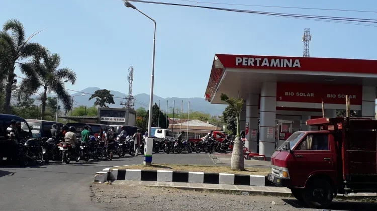Tanggung Selisih Harga BBM, Komisi VI DPR Was-Was Kesehatan Finansial Pertamina