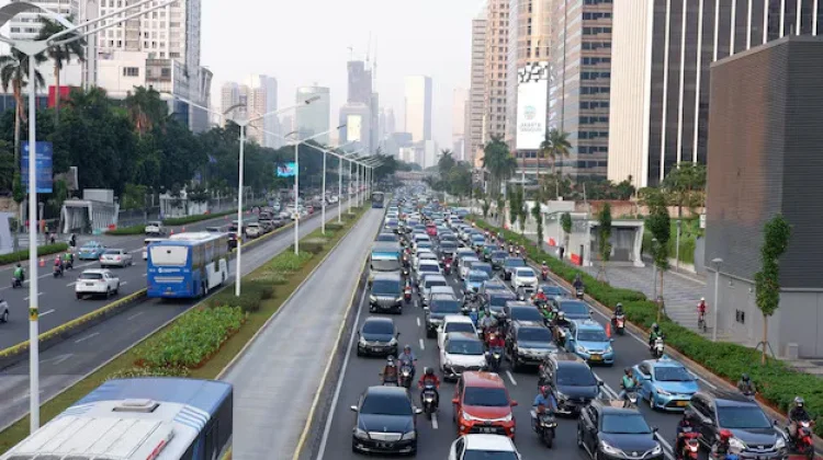 Libur Panjang Paskah Usai, Sejumlah Tol Arah Jakarta Kembali Padat