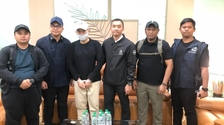 NCB Interpol Polri Tangkap Buronan Narkotika “The Doctor” di Malaysia