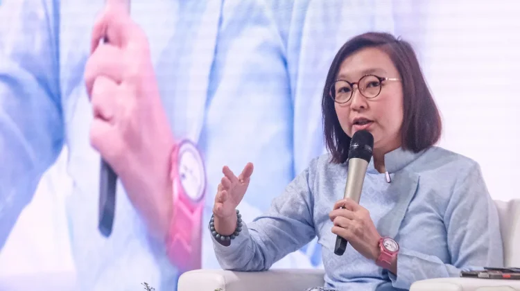 Wamen Ekraf: Perempuan Kunci Penggerak Ekonomi Kreatif Nasional