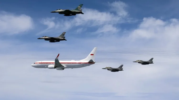Dikawal Pesawat Tempur, Presiden Sampaikan HUT ke-80 TNI AU