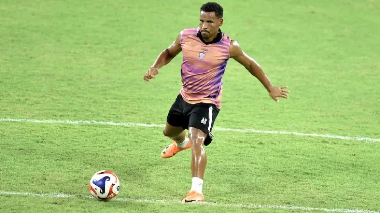 Eber Bessa Target Bawa Persita Finis Lima Besar dan Kalahkan Arema FC di Kandang