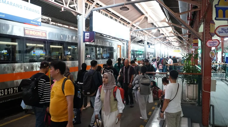 KAI Perluas Elektrifikasi Sukabumi untuk Dorong Volume Penumpang
